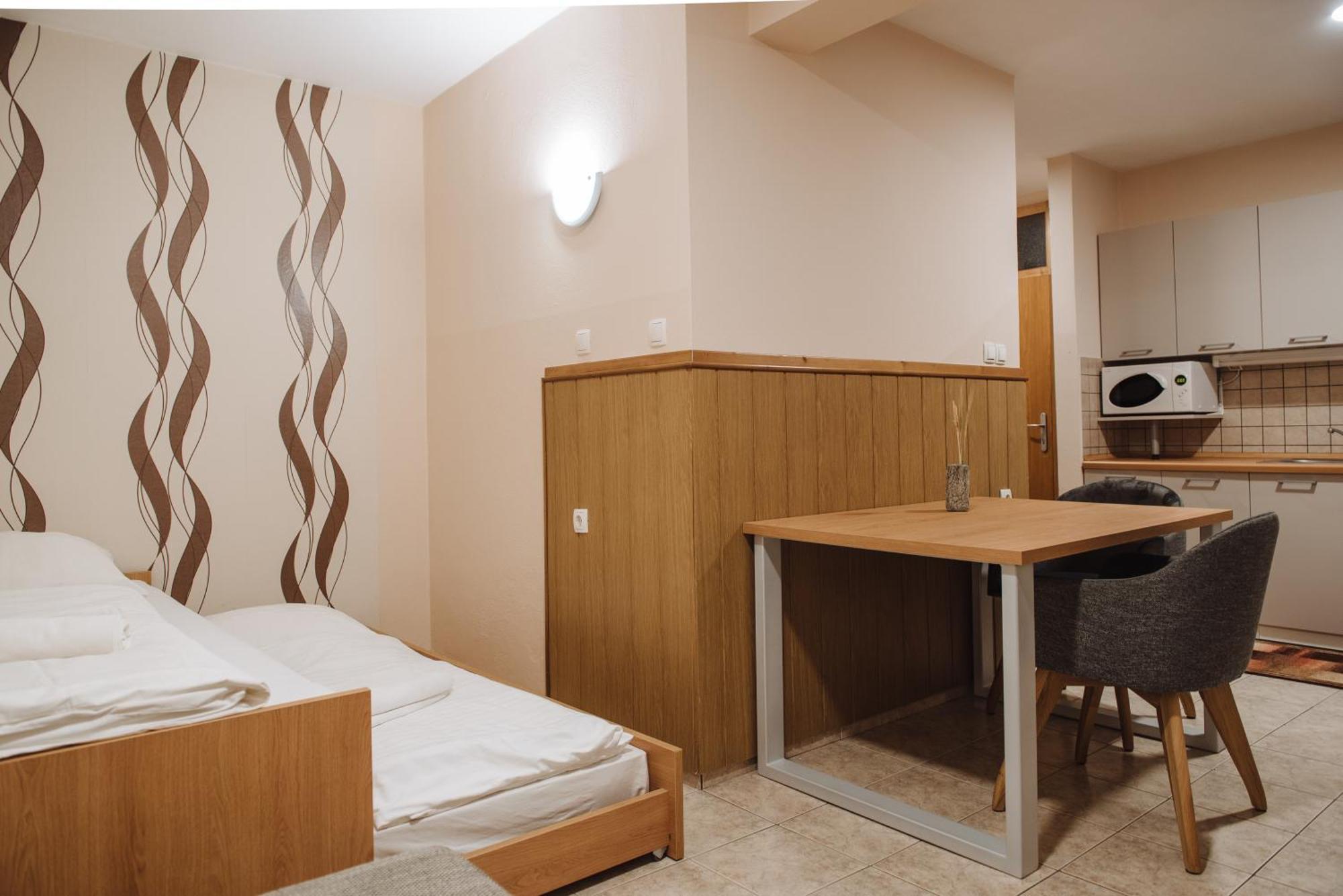 Hotel Gostisce Ulipi Slovenske Konjice Zewnętrze zdjęcie