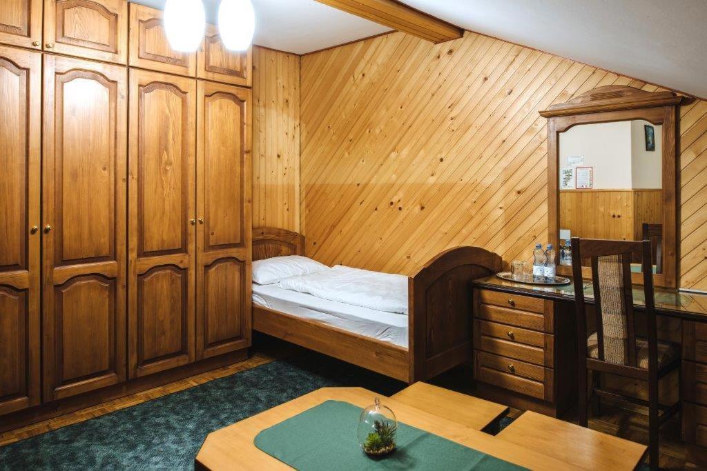 Hotel Gostisce Ulipi Slovenske Konjice Zewnętrze zdjęcie
